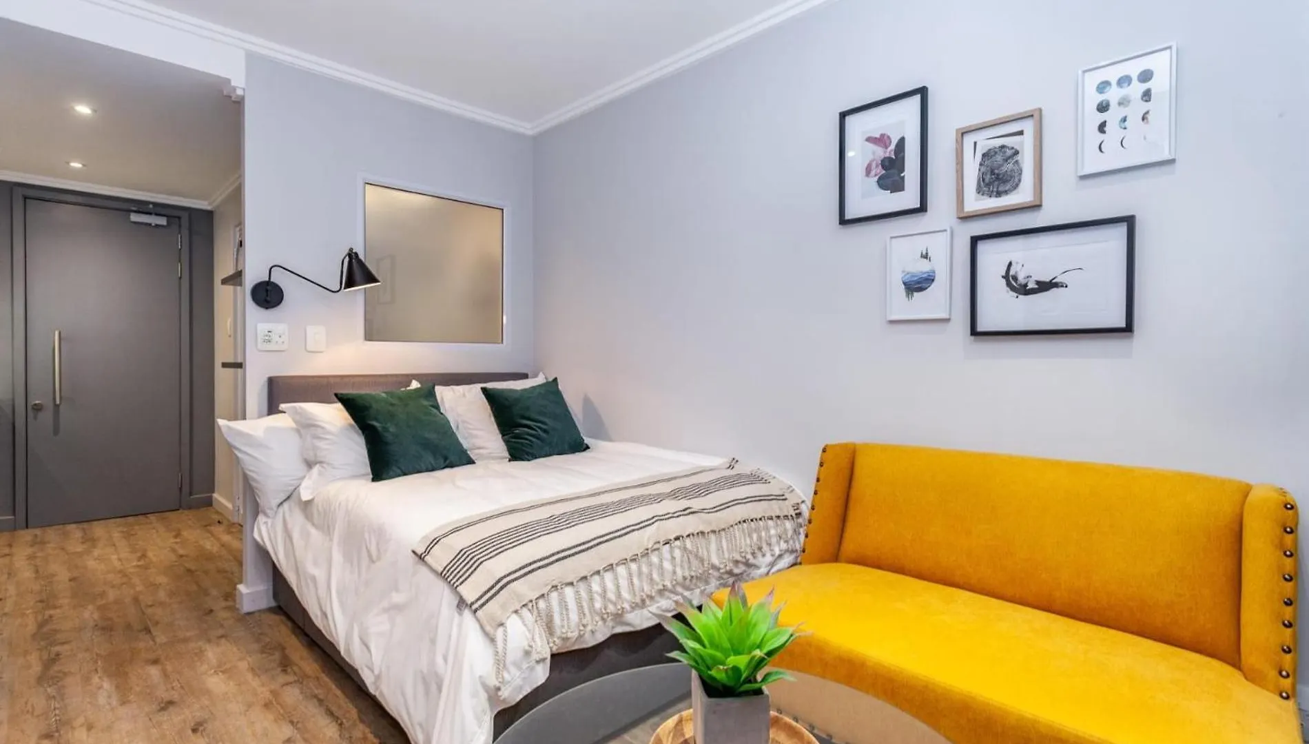 Apartment Serene Haven In A Historic Neighborhood Cape Town South Africa